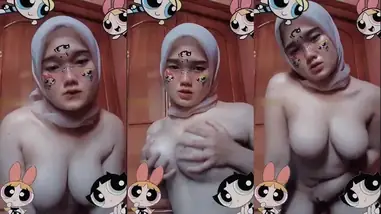 Bokep Jilbab Indo Diremas Keras Sambil Desah